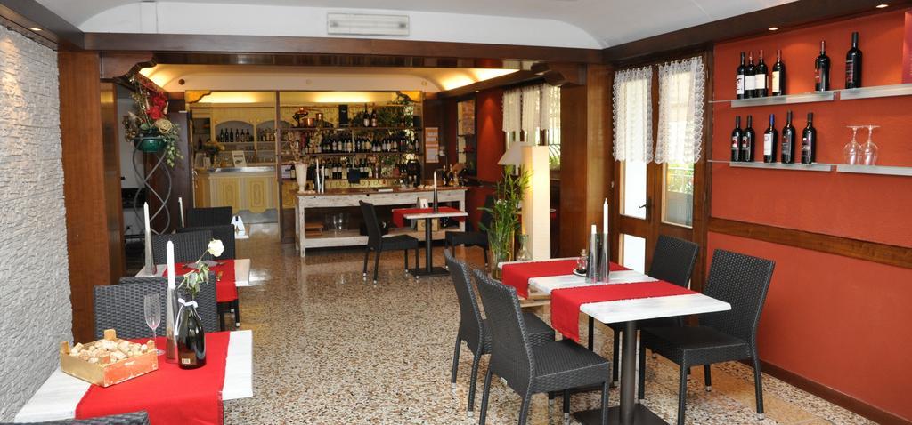 Belvedere Resort Ai Colli Galzignano Terme Bagian luar foto