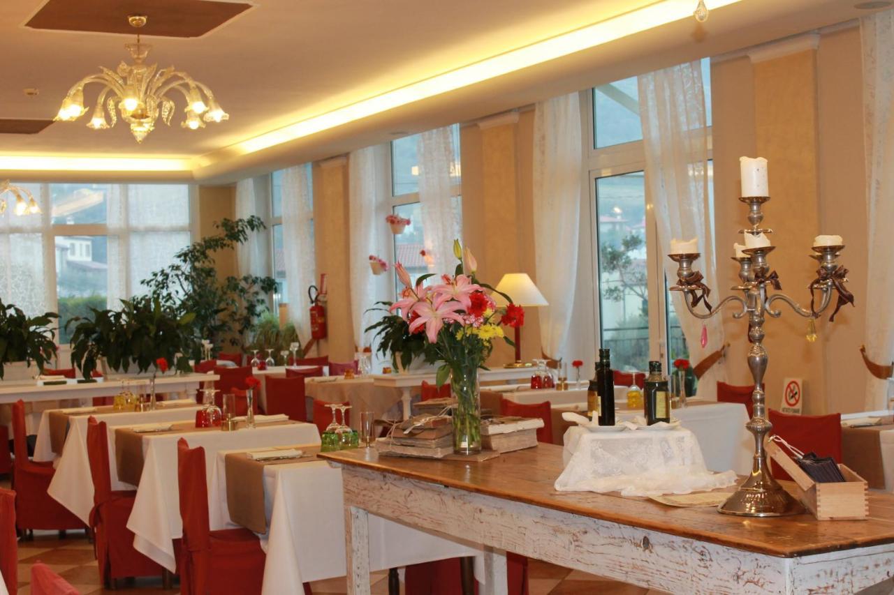 Belvedere Resort Ai Colli Galzignano Terme Bagian luar foto